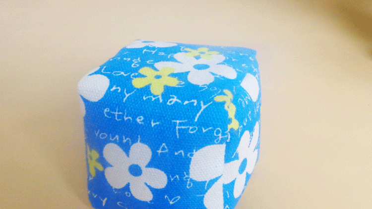 7cm trẻ em làm bao cát thủ công xúc xắc Canvas kiều mạch lớn bị mất bao cát vuông đồ chơi - Các môn thể thao cầu lông / Diabolo / dân gian cầu đá lông vũ	