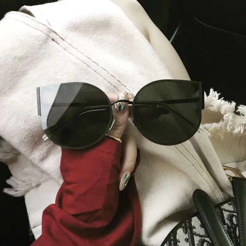 2022 new cat eye sunglasses female trendy ins small frame retro ultra light small face round face sunglasses star model