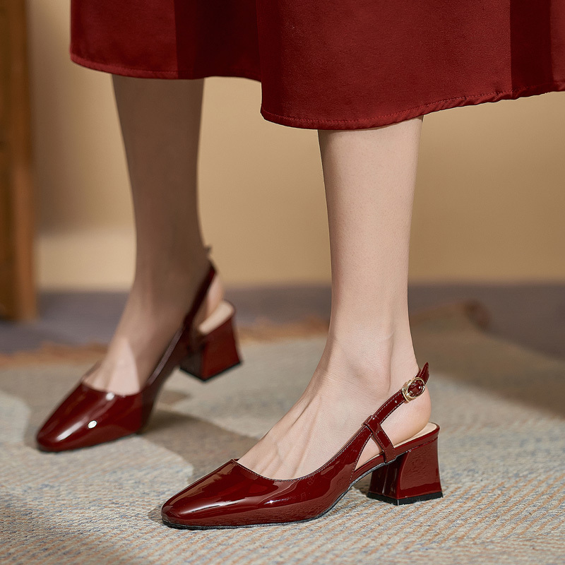 Mary Jane Chunky Heel Open-Back Red Mom High Heels Small Size Sandals Women 3233 Summer Large Size Shoes 41 to 43 Mary Jane Chunky Heel Open-Back Red Mom High Heels Small Size Sandals Women 3233 Summer Large Size Shoes 41 to 43