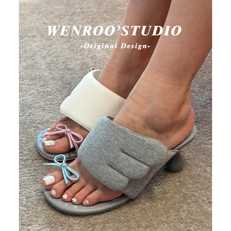 Designed Toe-Loop Wing-Shaped Velcro Chunky Heel Sandals for Women, Summer Outerwear, 2026 New Style, White Sexy Low-Heeled Sandals