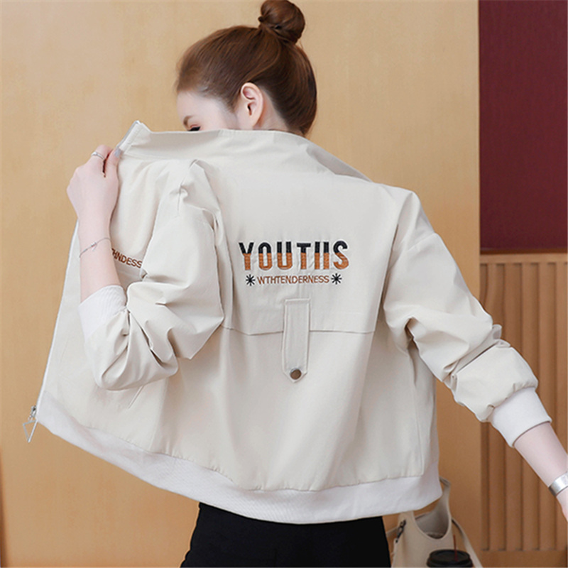 Hong Kong Style Baseball Jacket Short Coat for Women 2026 Spring and Autumn New Korean Fashion Padded Thickened Petite Jacket Trench Coat