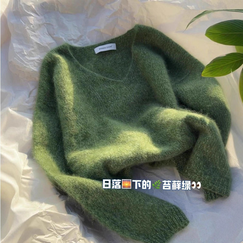 Soft and Fluffy Green V-Neck Sweater for Women, 2026 Spring, Plus Size, Loose and Lazy Style, Knitted Base Layer Top