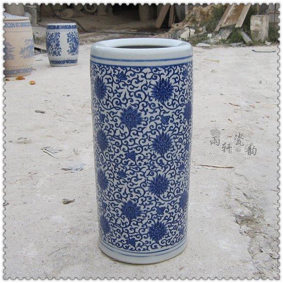 Superworth recommended Jingdezhen ceramic ware imitation ancient green flower painting and calligraphy cylinder inserted umbrella cylinder happy flower swing piece special price