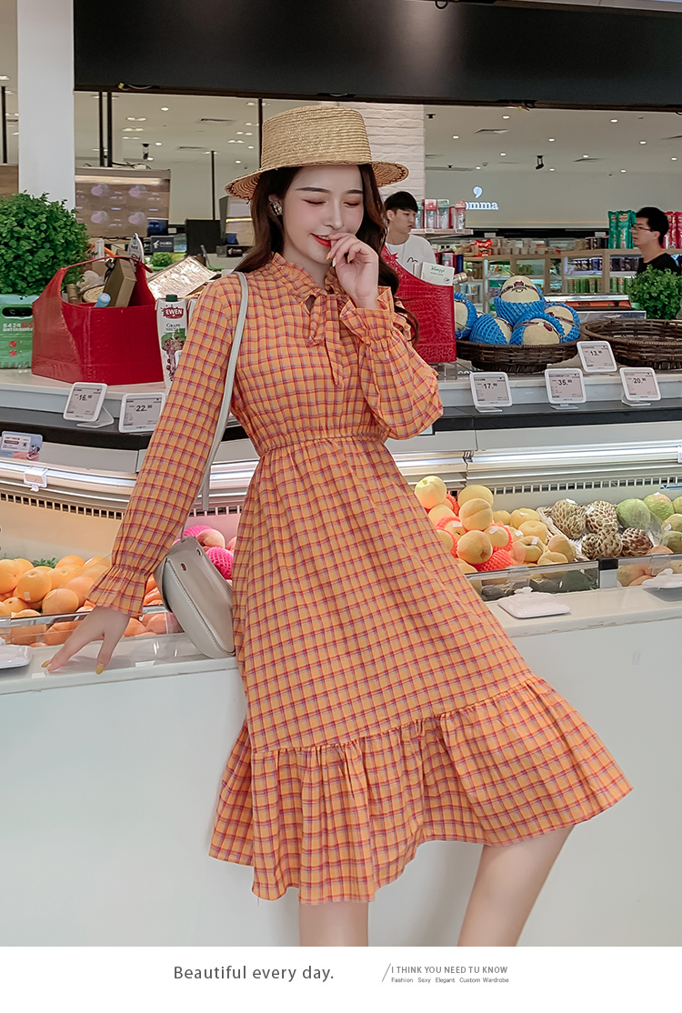 VK旗艦店 韓系優雅復古系帶蝴蝶結格紋收腰長袖洋裝