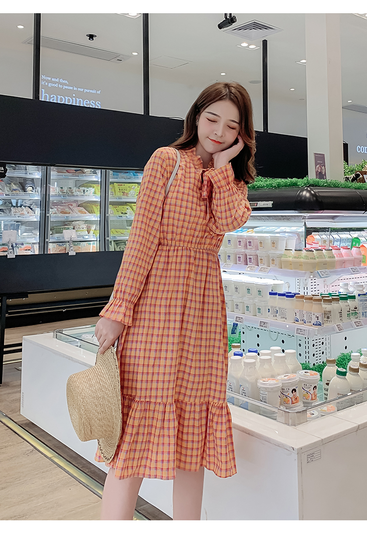 VK旗艦店 韓系優雅復古系帶蝴蝶結格紋收腰長袖洋裝