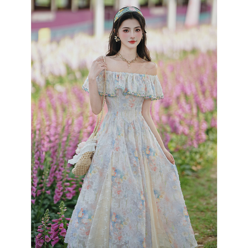 2025 Shein无袖印花连衣裙👗有哪些亮点值得关注？聊聊明年春夏时尚新宠