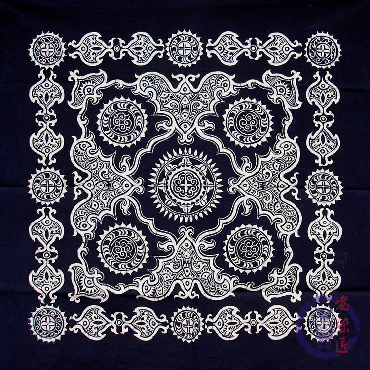Guizhou Tproduction Wax Dyeing and Wax Dyeing Square Table Cloth Pure Handmade Clothing Fabric 90 * 90cm