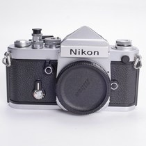 Nikon NIKON F2 DE1 spire fully mechanical film SLR camera with leather case 98-99 new collection