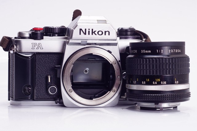 Nikon NIKONFA+35/2 film kit camera retro literary