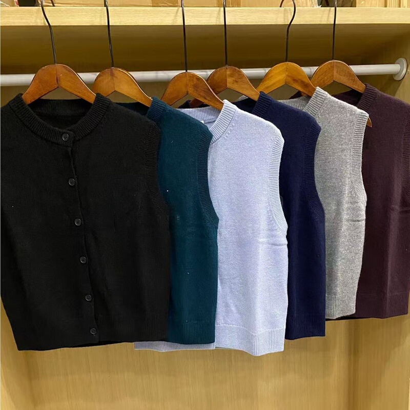 New Autumn and Winter Men's and Women's Round-Neck Knitted Short Vest Cardigan Sweater Layered Sleeveless Knitted Vest Y479673