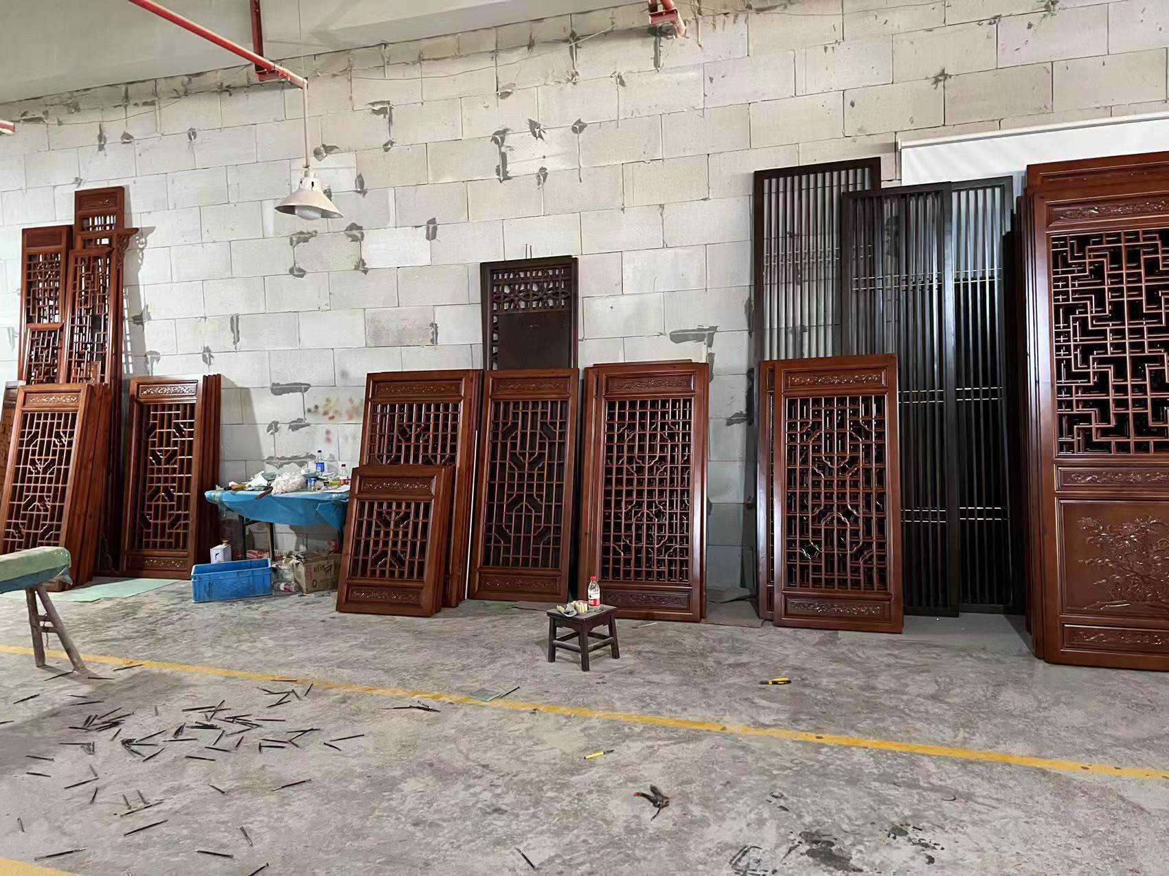 East Yang Wood Carving Chinese Style Flower Lattice Partition Imitation Ancient Hollowed-out Doors And Windows Solid Wood Hand Engraving Ancient Building Temple Tea Building Renovation