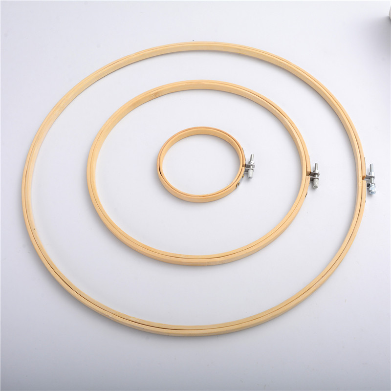 Embroidery cross stitch bracket Round embroidery frame Bamboo and wood embroidery shelf Embroidery stretch embroidery stretch ring frame fixing frame hanger