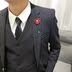 Phù hợp với nam mới Hàn Quốc Slim một nút phù hợp với ba mảnh phù hợp với chú rể đám cưới nhỏ phù hợp với nhà tạo mẫu tóc áo nam Suit phù hợp
