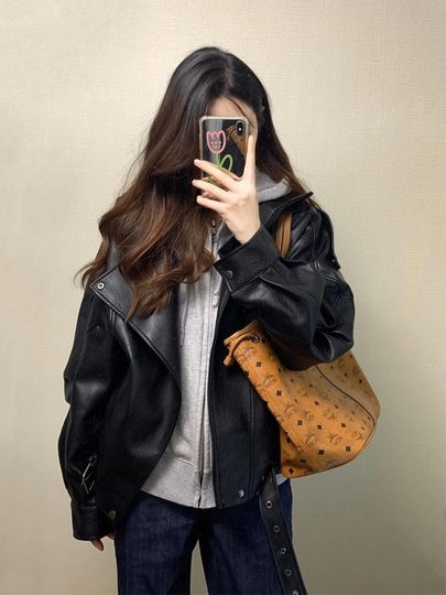 Short Black Leather Jacket for Women, 2025 Spring and Autumn New Style, Cool and Stylish, Popular for Petite Figures, Thickened Biker Jacket