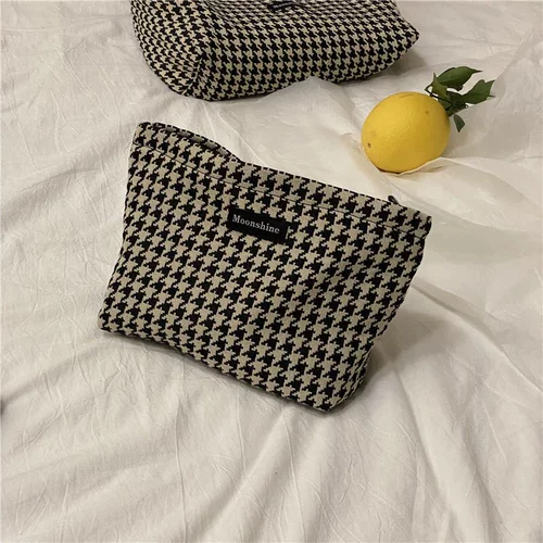 Косметичка, маленькая сумка через плечо, портативная вместительная и большая сумка-органайзер для выхода на улицу для путешествий, коллекция 2022