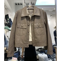 Коричневый