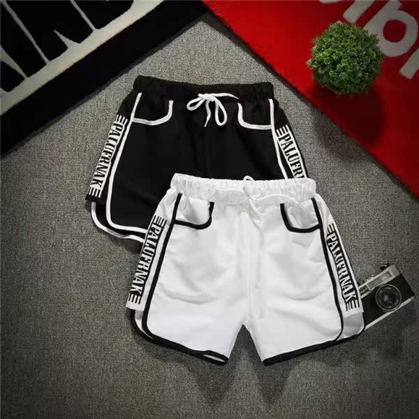 Mùa hè 2019 quần short mới nam và nữ mùa hè Tự canh 3 điểm quần đỏ nhanh với ba người yêu quần đi biển - Quần bãi biển 	quần đi biển giá rẻ	