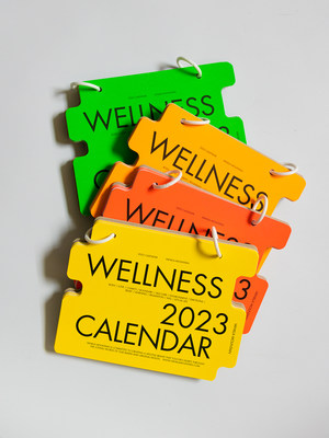 VM Vanilla Mountain WELLNESS health puzzle desk calendar original design limited ring buckle desk calendar