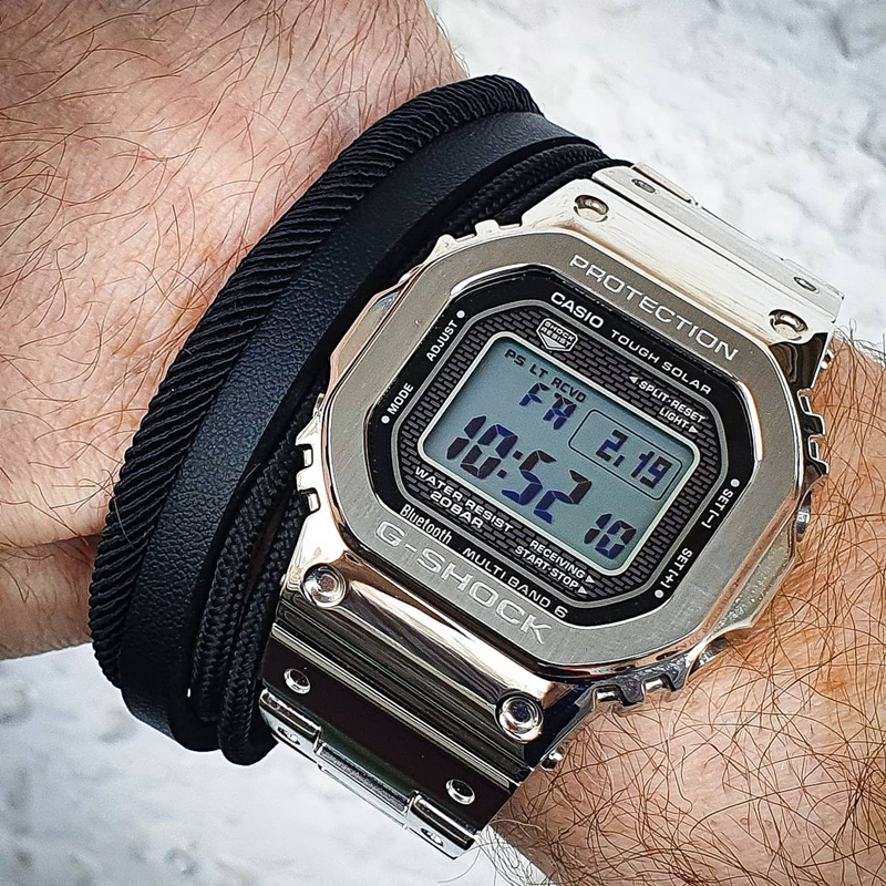 Casio Metallic Silver Square Steel Heart Gmw-B5000D-1/Gd Bluetooth Solar Sports Watch for Men