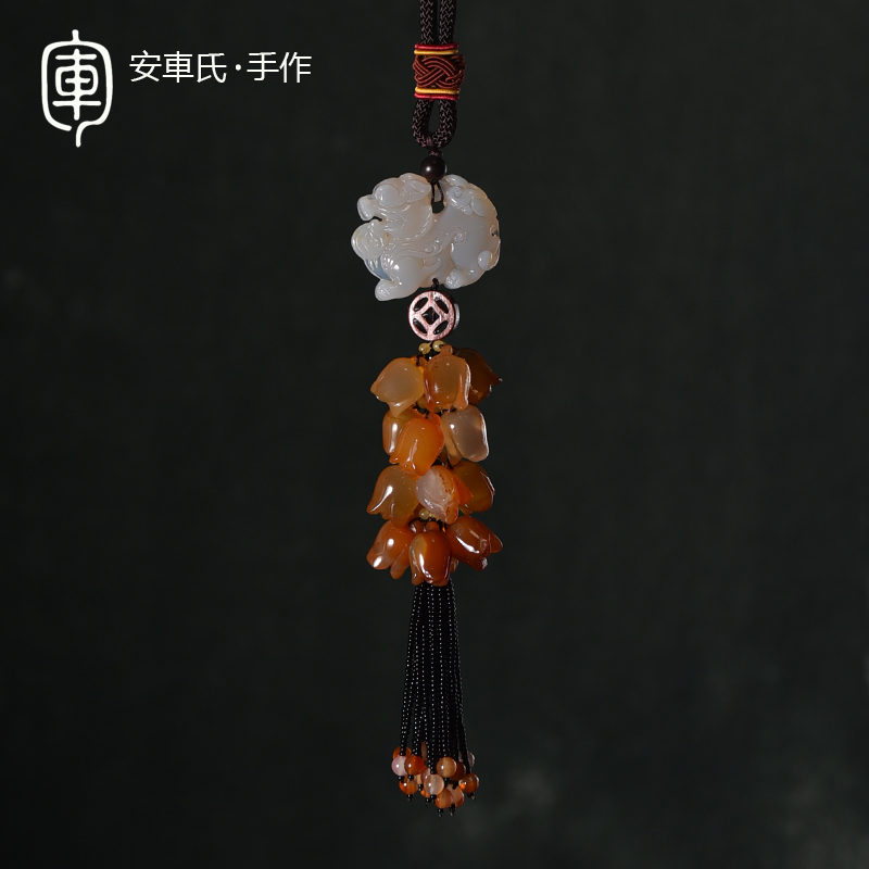 Ancar's upscale natural jade medullary car pendant male car rear mirror pendant leopard leopard fortune agate Naubao Ping An