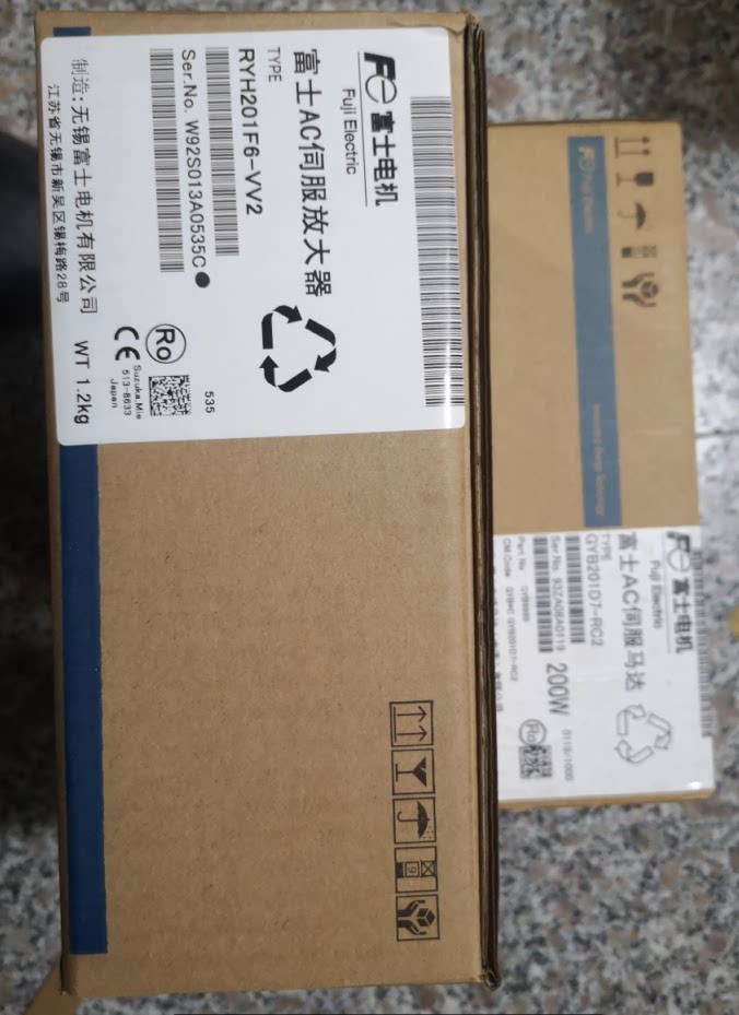 Original Fuji servo motor GYS101DC1-CB new warranty for one year spot welcome to bargain