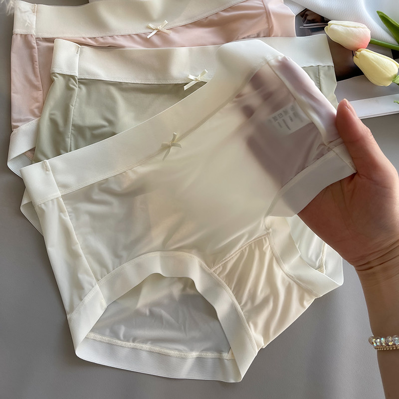 Ice Silk Briefs Female Pure Cotton Antibacterial Crotch Mid Waist Free of Marks Breathable New 2022 Burst Fashion Lady Shorts