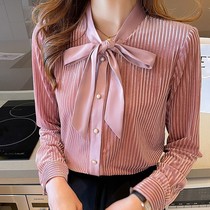 Gush thickened upscale gold velvet beating bottom shirt ladys reduced-age blouse can be outside wearing pink butterfly knot lining clot