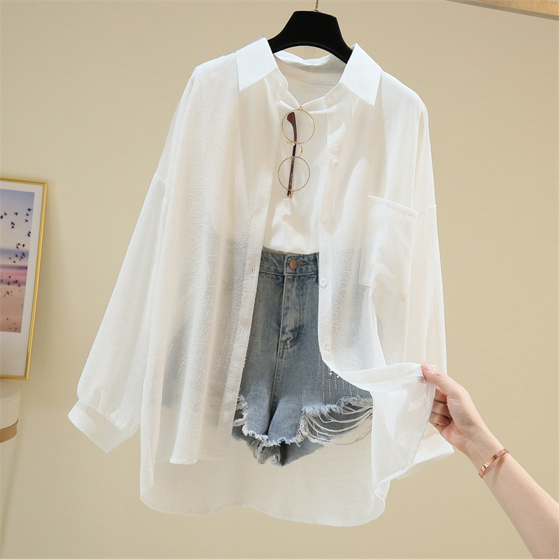 2022 Summer new Korean version Fashion thin Ice Silk Sunscreen Woman Loose 100 hitch shirt-spinning cardiovert jacket