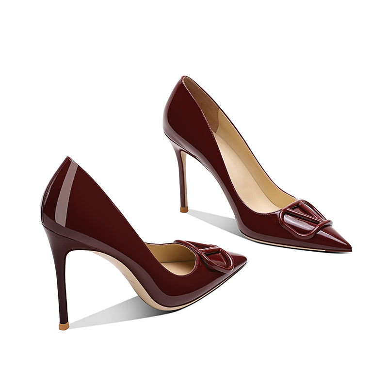 Patent Leather Burgundy High-Heeled Shoes for Women with Thin Heels, 2025 Spring and Summer New Style, V-Buckle Pointed Toe, Fashionable and Elegant Pointed Toe Pumps