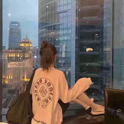 European goods Net red 2021 new female spring and autumn thin tide ins loose Korean version of bf lazy wind in the long version of the top