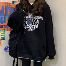 Net red fried street black necropolis women Chains design sensation 2020 new medium long section loose Korean version plus suede thickened