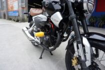 Suitable for Honda War Eagle 190 storm front eye Road 190 CBF190X anti-fall rubber one word front bumper