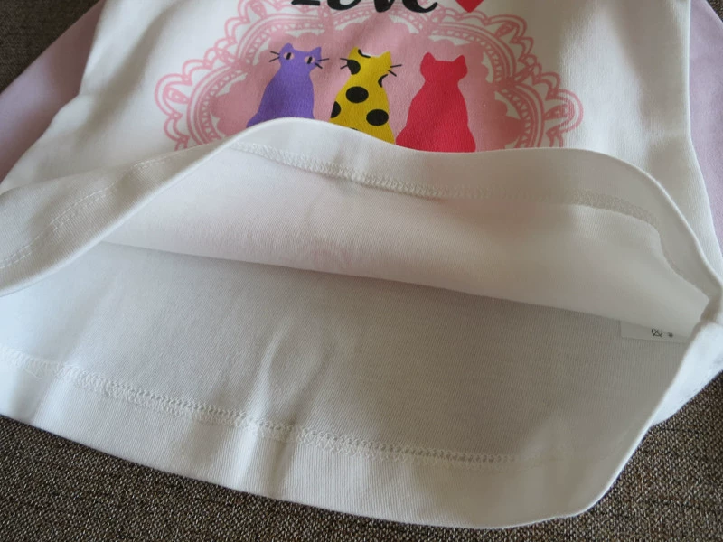 Áo sơ mi dài tay cho bé trai và bé gái Áo phông mùa xuân và mùa thu và áo mùa đông cotton mềm mại loại A không huỳnh quang dài tay