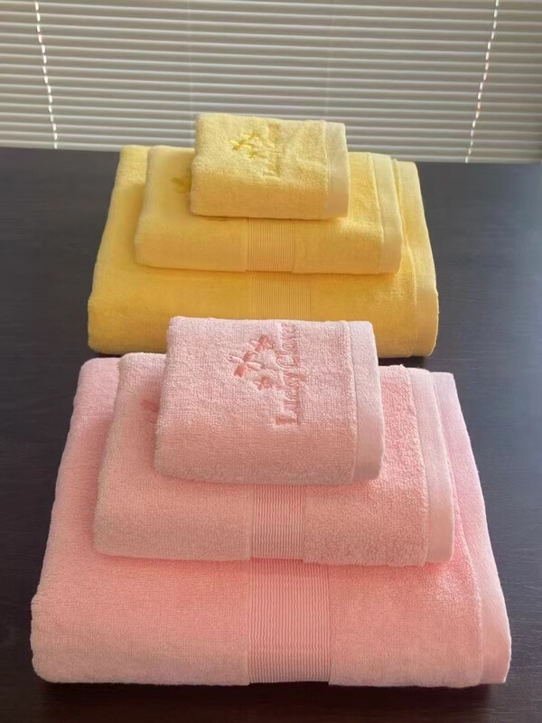 Happylife Towel Korean Original Imported Large Bath Towel 70*140cm Bath Towel Lucky Clover 500g Fortune Love