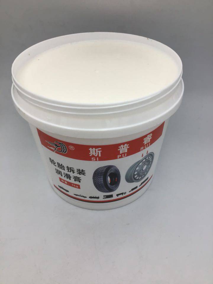 One kilogram of tire repair lubricant oil car vacuum tire tire disassembly and assembly tire removal lubricant oil truck repair