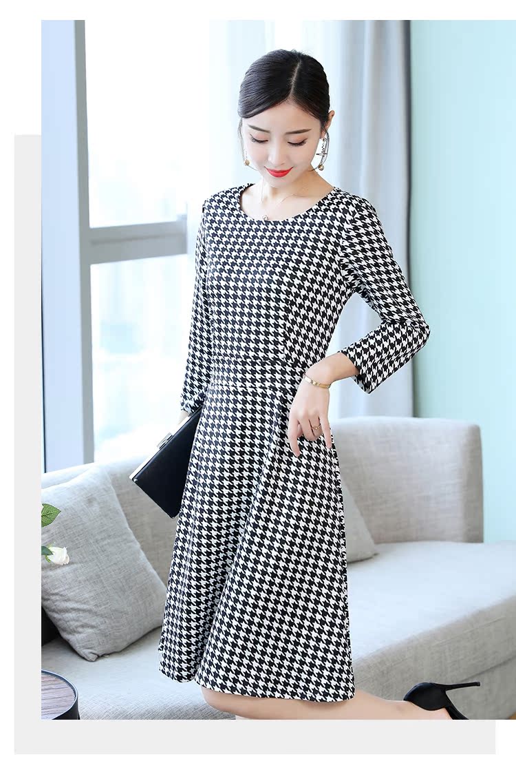 2018 mùa thu thời trang mới bảy điểm tay áo in houndstooth một từ váy mỏng kích thước lớn tính khí mỏng đầm đầm dạ hội