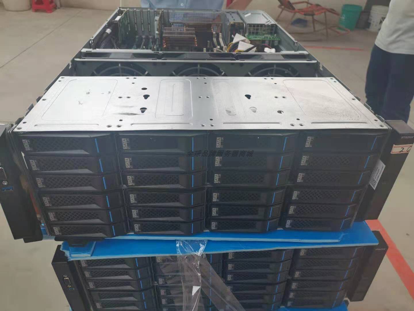 Inspur nf5460m4 4u 36 Тарелка служба Устройство 12 ГБ поддерживать V3 V4 DDR4 хранение P Драйв Фил Inspur / wave