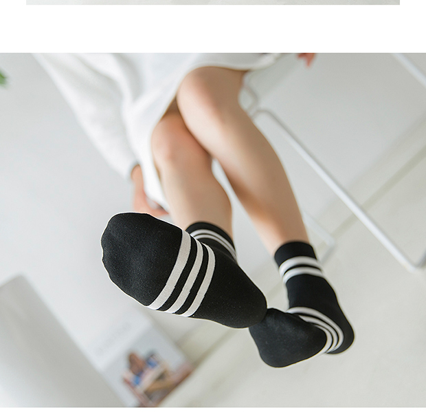 Vớ nữ ống vớ Phiên bản Hàn Quốc của mùa thu và vớ cotton mùa đông dày sọc ấm mùa đông nữ vớ cotton tất bông xù cho bé