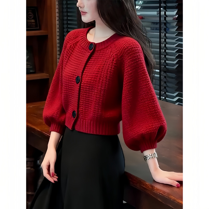 Winter New Style Red Lantern Sleeve Knitted Cardigan for Women, Short, Lazy Style, High-End, Age-Reducing Sweater Jacket Top Winter New Style Red Lantern Sleeve Knitted Cardigan for Women, Short, Lazy Style, High-End, Age-Reducing Sweater Jacket Top