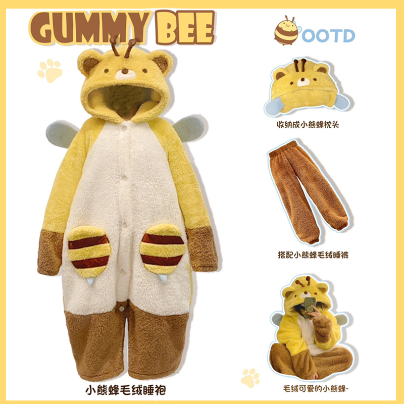 Cute Little Bear Coral Fleece Pajamas for Women, Autumn and Winter Hooded Robe, Fleece-Lined and Thickened Nightgown, Loungewear Set for Winter