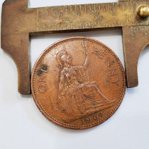 Foreign Coin 9 Pint Fig. TN Uk British Pence Coins Chocolate Bag Berries 1964 European Metal Coins