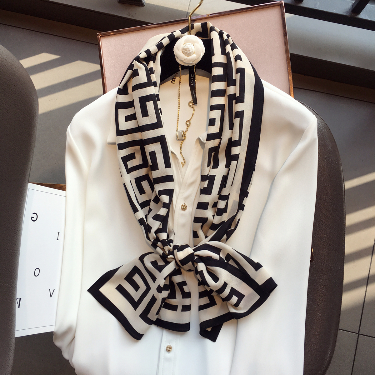 Cailin Kelin Japanese Department silk 2022 spring and summer new mulberry silk double crepe silk scarlet female real silk floating with scarlet