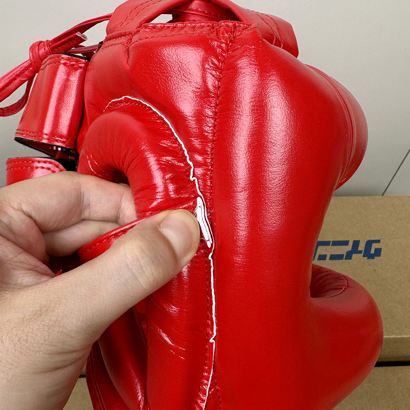 Шлем для бокса h7 reyes雷耶斯同款护头横梁猴脸成人护脸鼻拳击搏击泰拳格斗护具