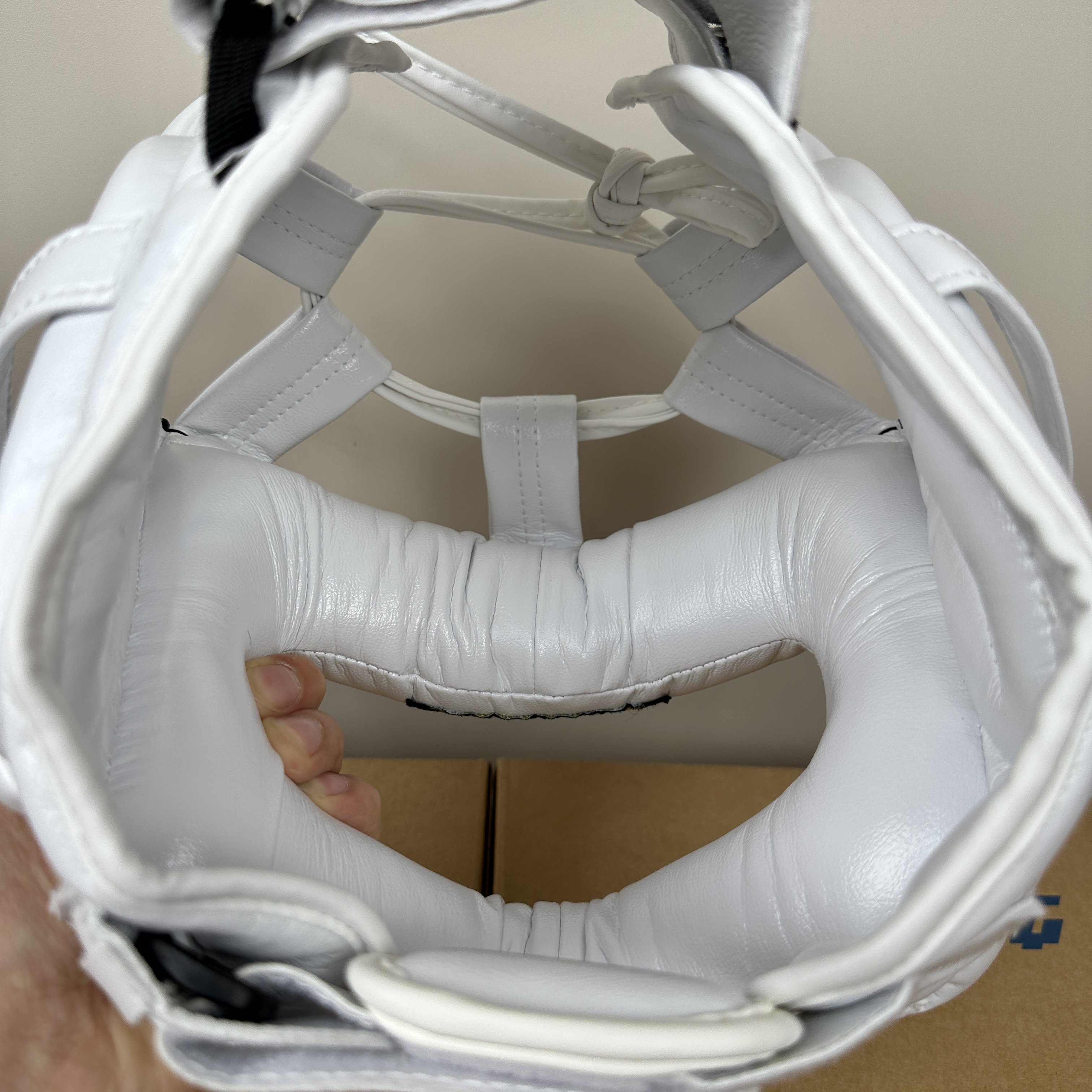 Шлем для бокса h7 reyes雷耶斯同款护头横梁猴脸成人护脸鼻拳击搏击泰拳格斗护具