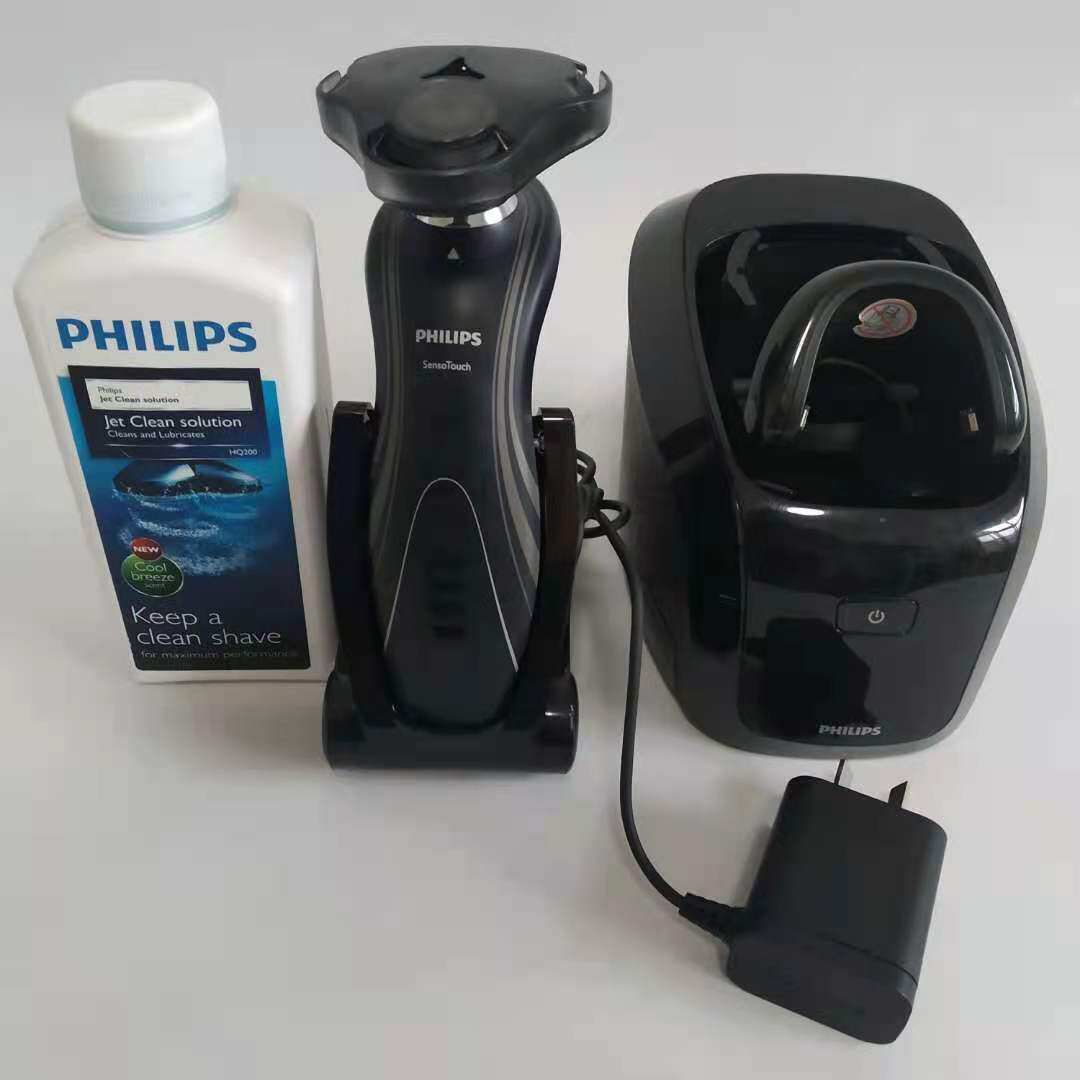 RQ1195CC Philips imports dry and wet three-head electric shave with razor blades shave