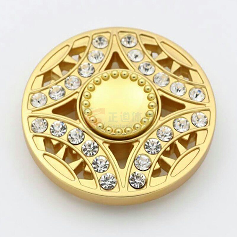 Zinc Alloys European And European Original Single Fingertips Tops Fun Decompression New Year Gifts Adults Children Personality Finger Tops