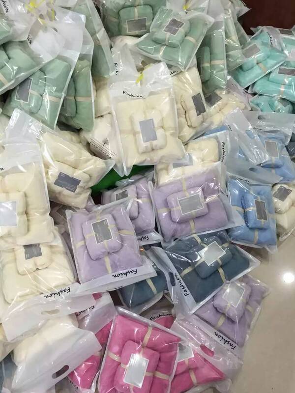 Clearance Sale: Solid Color Towel and Bath Towel Two-Piece Set, Thickened and Enlarged, Absorbent and Soft