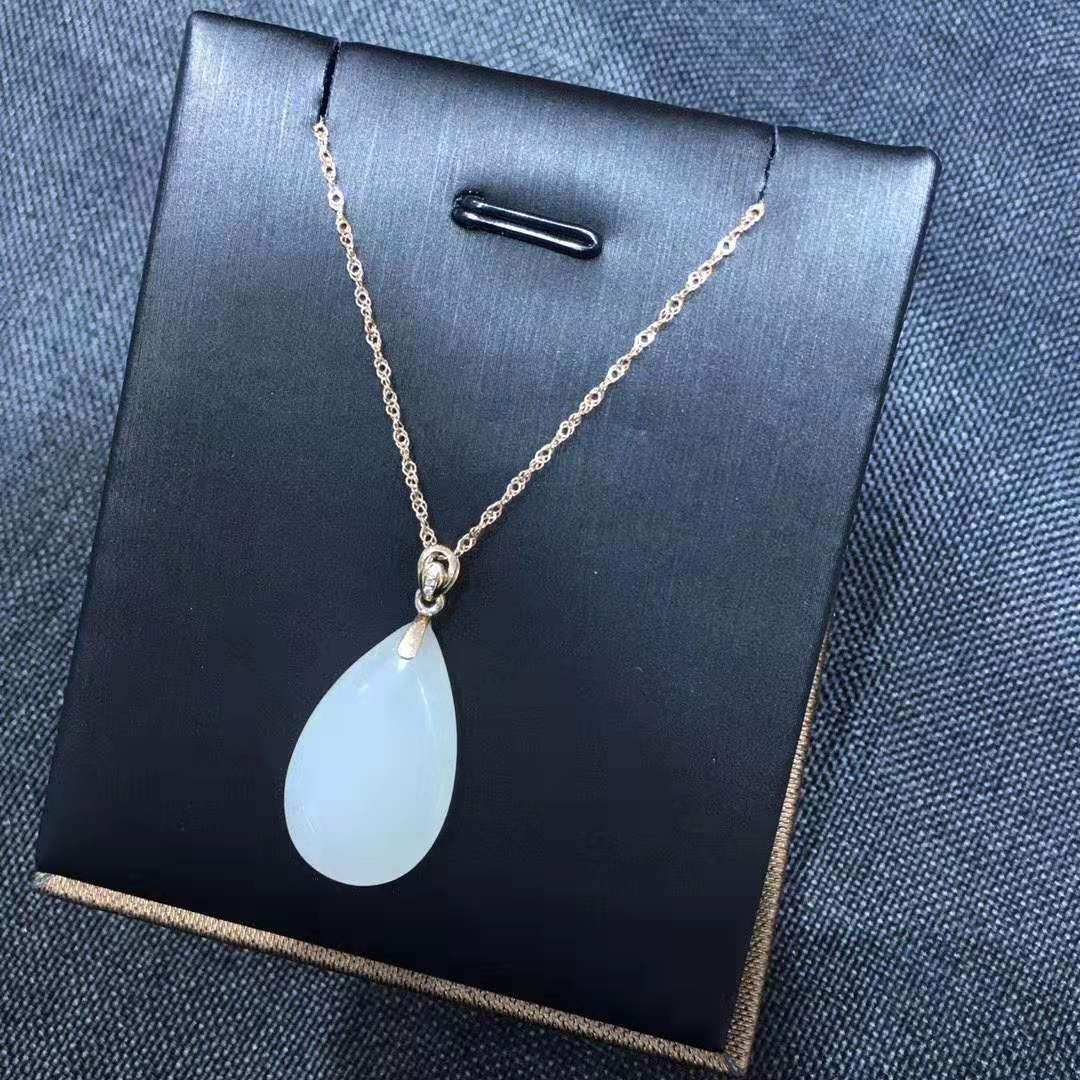 Natural Xinjiang and Tian jade water drop pendant sheep fat white jade necklace jade pendant transfer bead daughter Yupei sent mother-Taobao