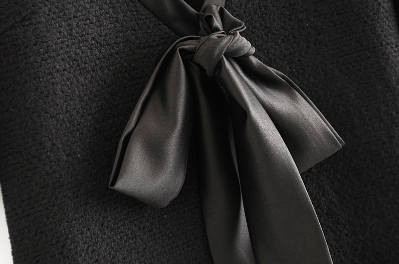 Châu âu và Hoa Kỳ 2018 mùa thu mới mỏng giảm béo hoang dã bow tie dệt dress 04437262800 váy đi biển