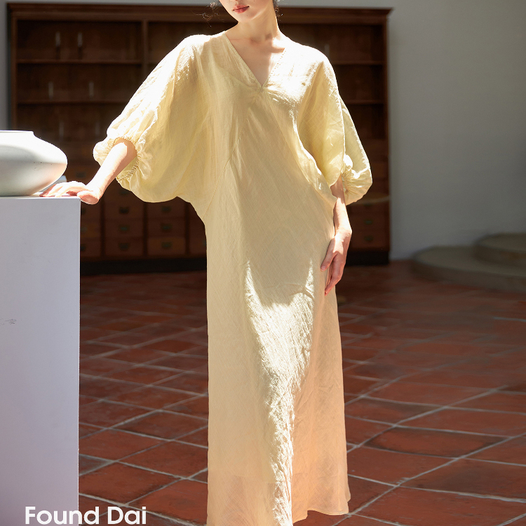 Ramie Bias-Cut Loose Yellow French Retro Dress One-Piece Holiday Long Dress for Women, Light Luxury and High-End Feel for Early Spring